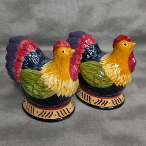 Susan Winget "Colorful Country" Rooster Salt & Pepper Shakers JC Penney Vintage